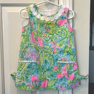 Lilly Pulitzer size 2 classic shift dress